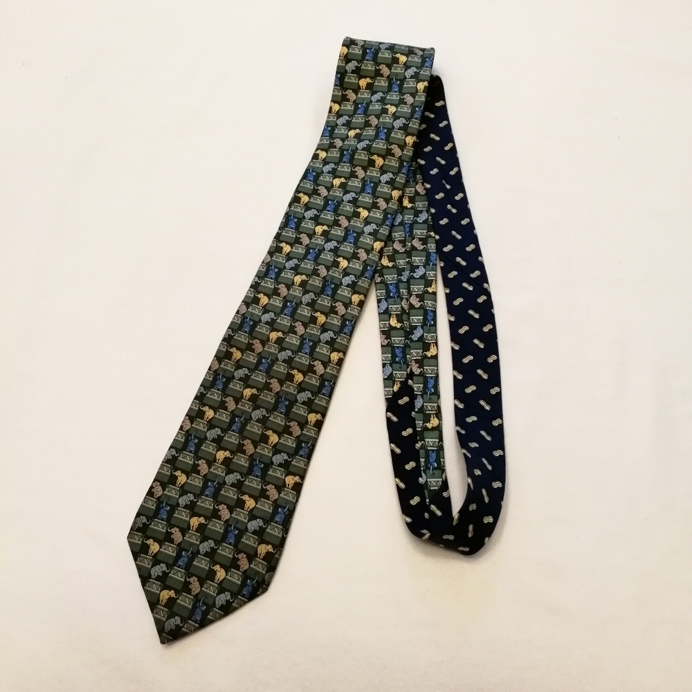 Tommy Hilfiger Silk Conversational Tie, Vintage